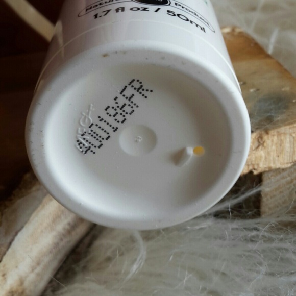 NIB Yes To Cucumbers Daily Calming Moisturizer - Picture 4 of 8